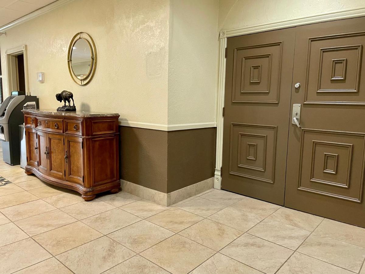 Surestay Plus By Best Western Лотон Экстерьер фото