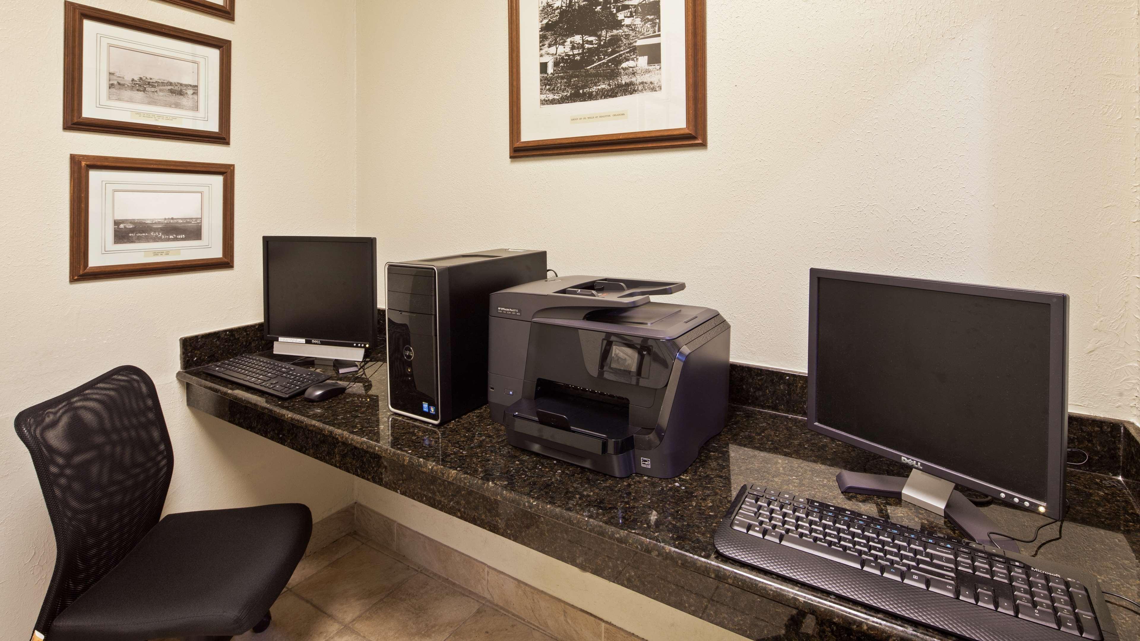 Surestay Plus By Best Western Лотон Экстерьер фото